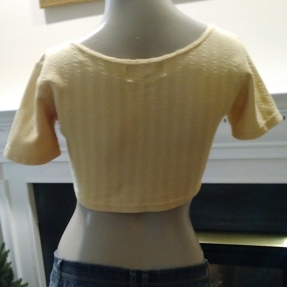 Yellow Small Crop Top by Miss Juli New York   CUTE - Picture 2 of 3
